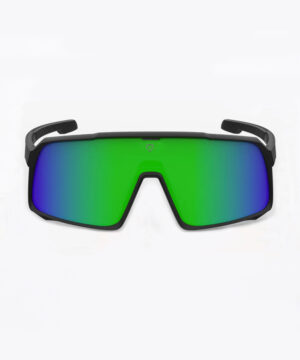 Спортивные очки в черной оправе с зелеными линзами